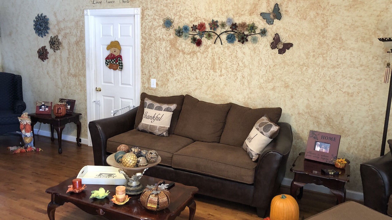 Photo of Livingroom in Hendersonville