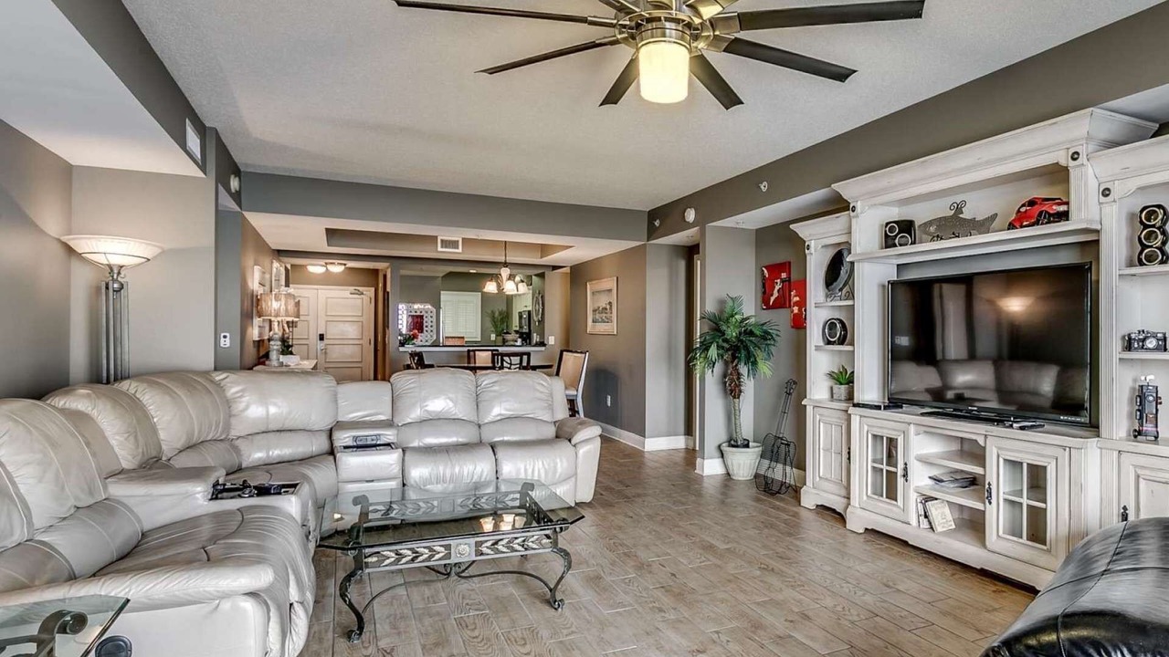Photo of Livingroom in Windy Hill
