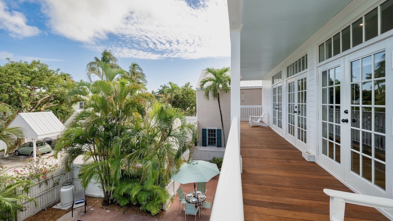 Photo of Patio Balcony in Bahama Village