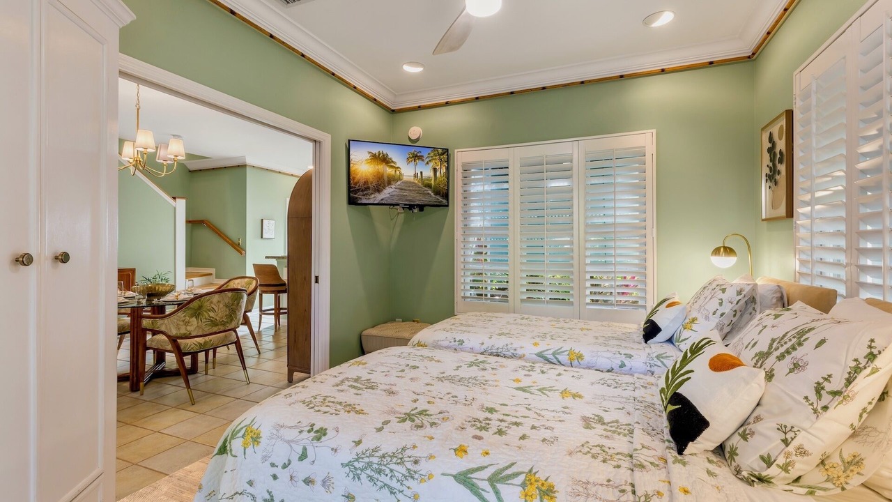 Photo of Bedroom in Bahama Village