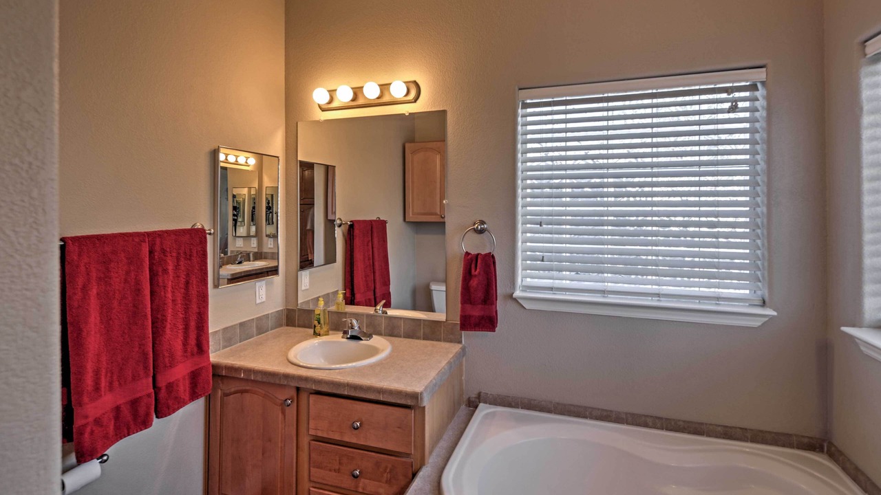Photo of Bathroom in Needles