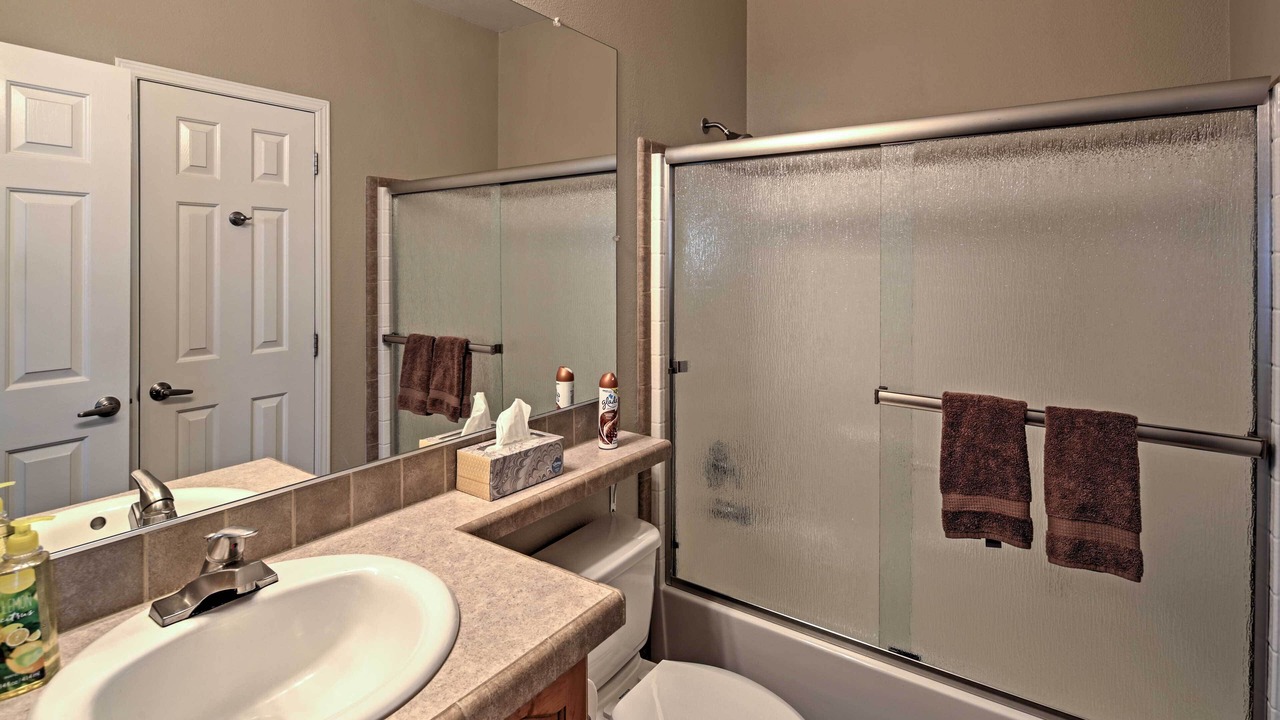 Photo of Bathroom in Needles