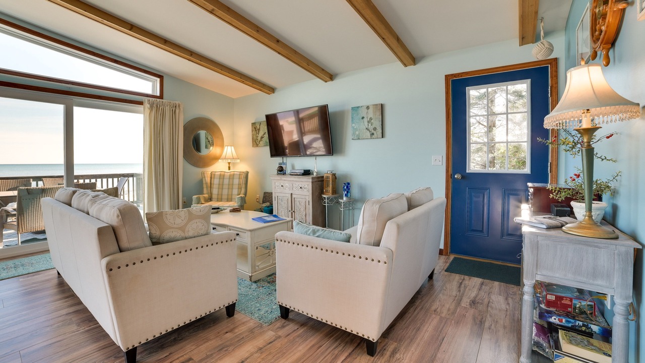 Photo of Livingroom in St Ignace
