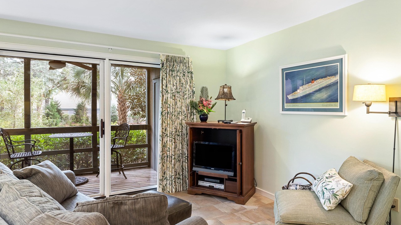 Photo of Livingroom in West Beach Village