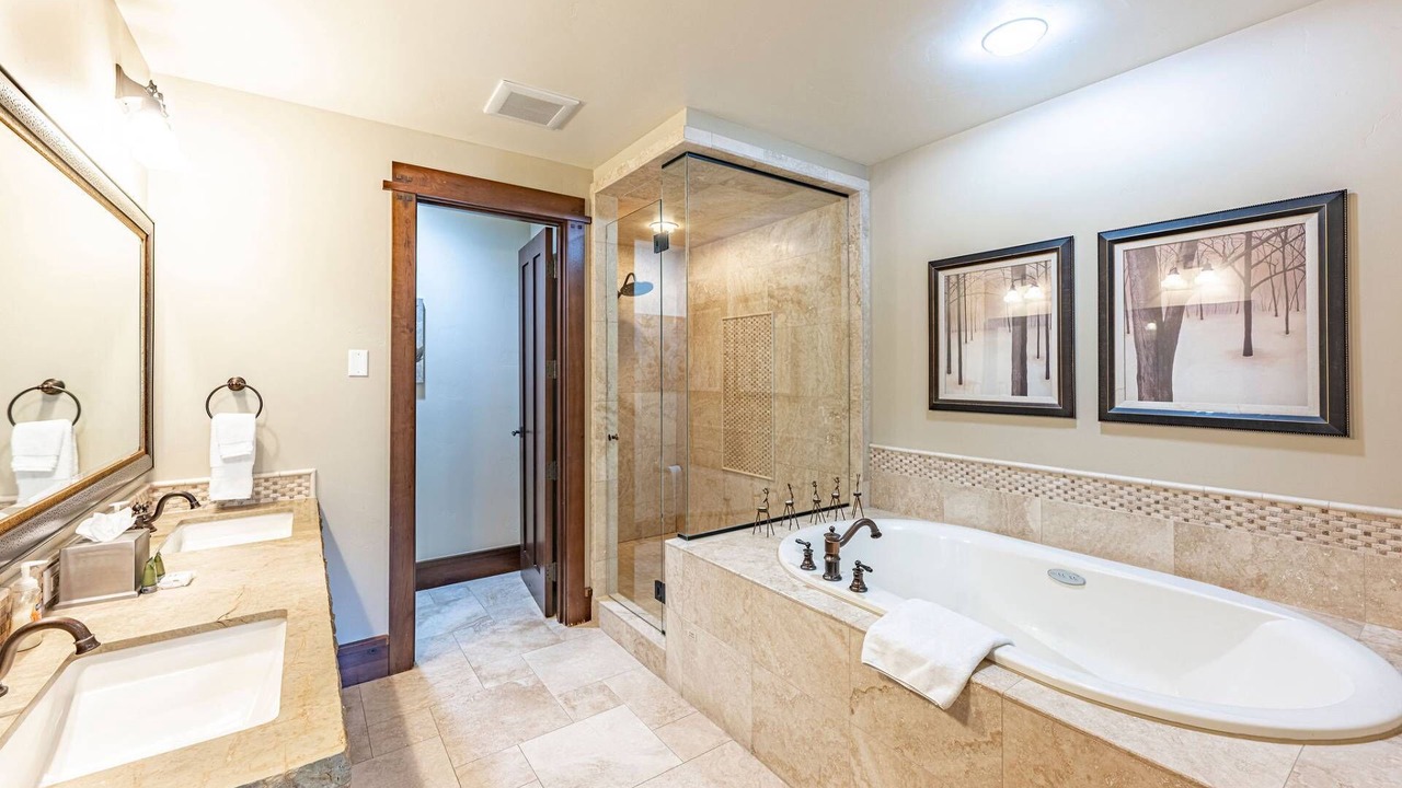 Photo of Bathroom in Empire Pass