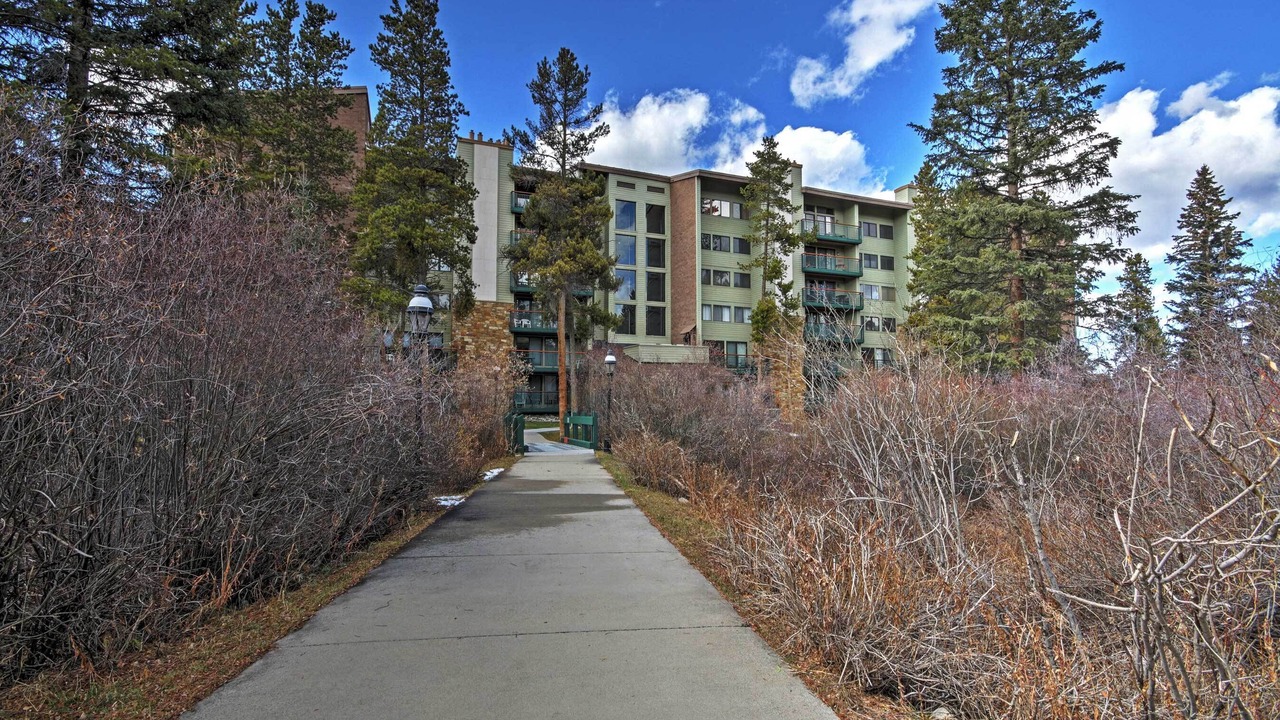 Photo of Outdoor in Peak 9