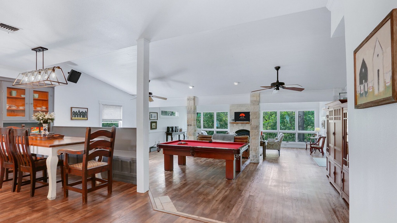 Photo of Bedroom in Wimberley
