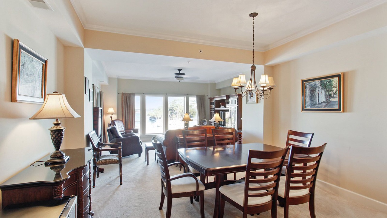 Photo of Livingroom in Shelter Cove
