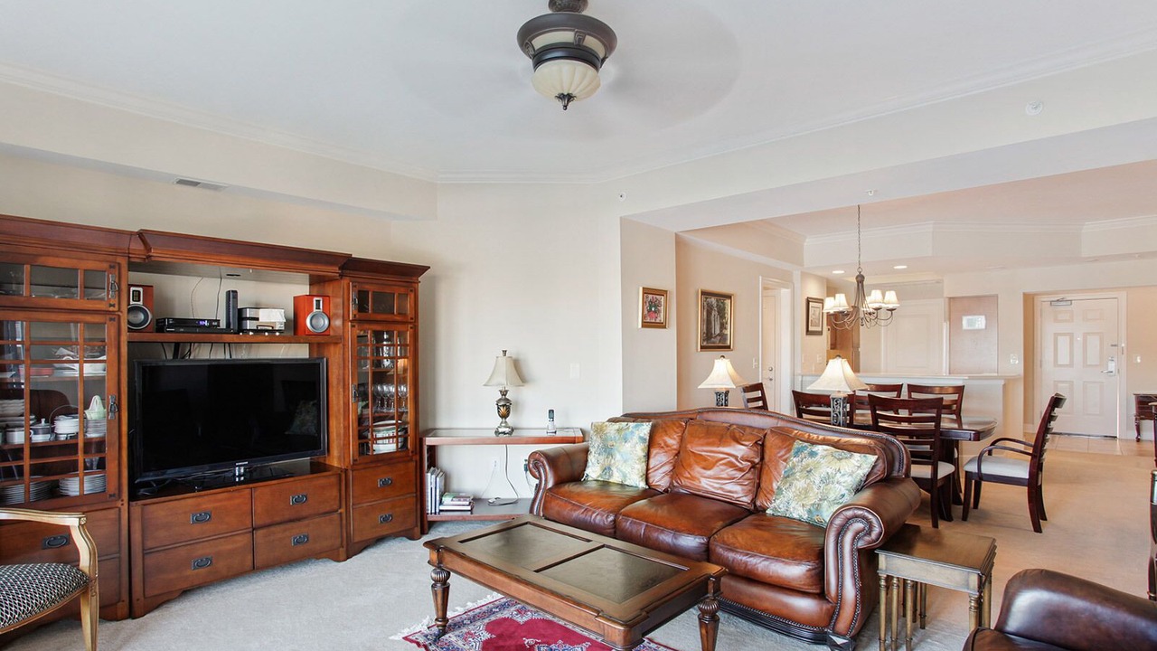 Photo of Livingroom in Shelter Cove