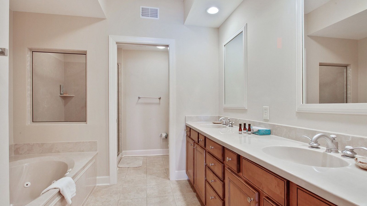 Photo of Bathroom in Shelter Cove