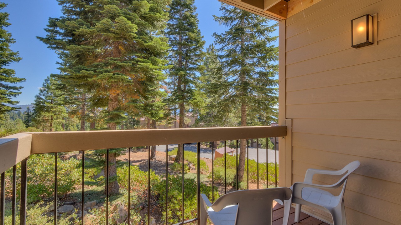 Photo of Outdoor in Carnelian Woods