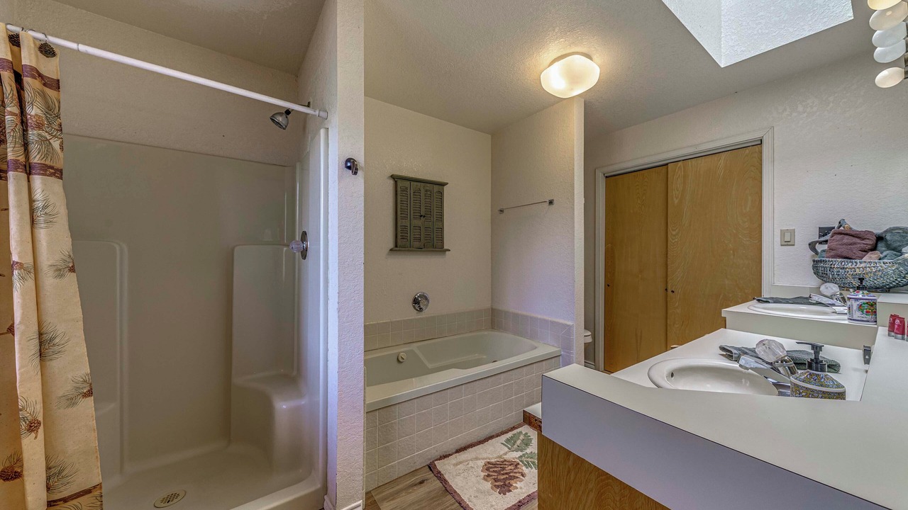 Photo of Bathroom in Alto