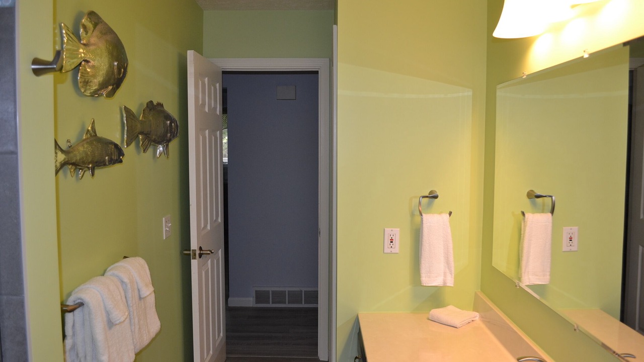 Photo of Bathroom in Mayfield