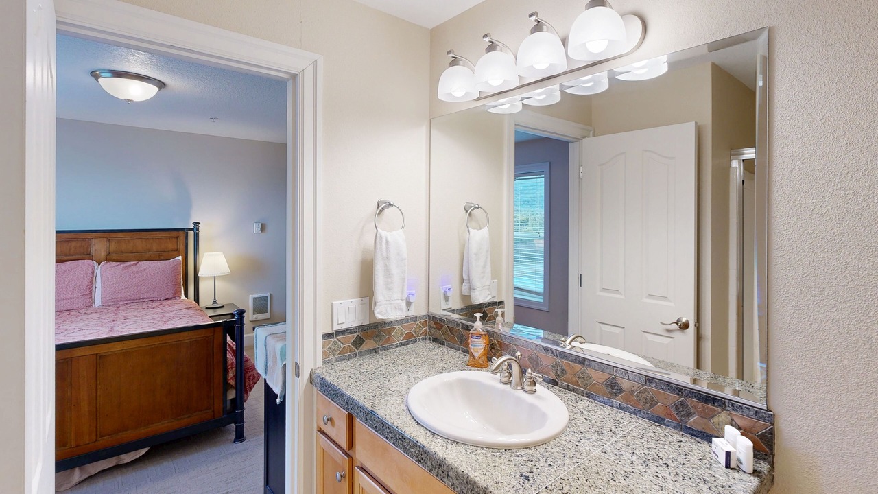 Photo of Bathroom in Rockaway Beach