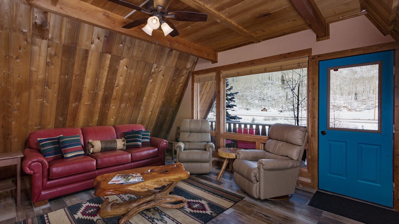 Photo of Livingroom in Purgatory