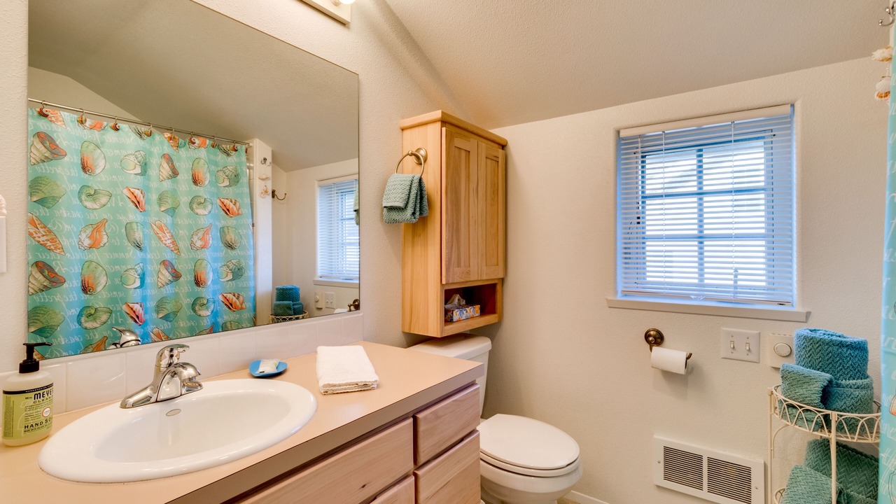 Photo of Bathroom in Oceanside