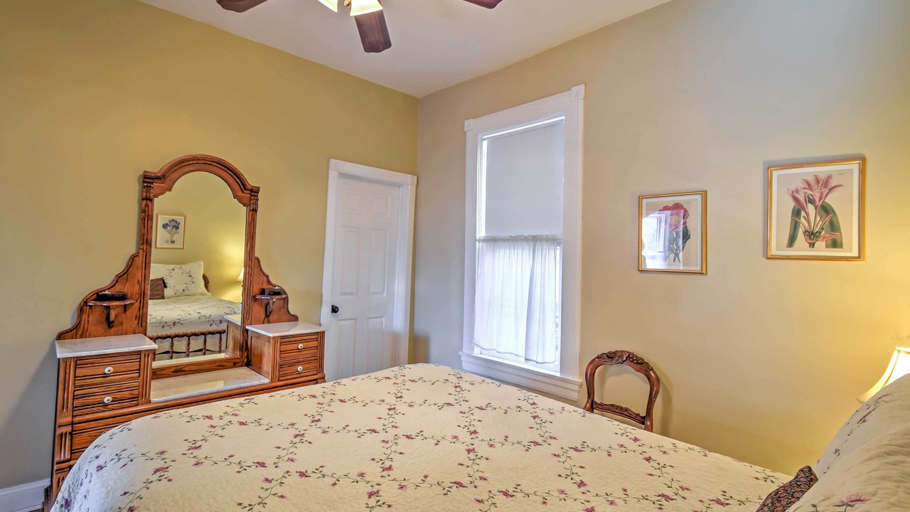 Photo of Bedroom in Colorado Springs