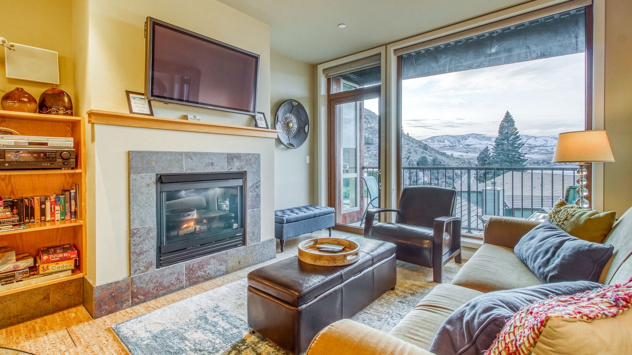 Photo of Livingroom in Chelan