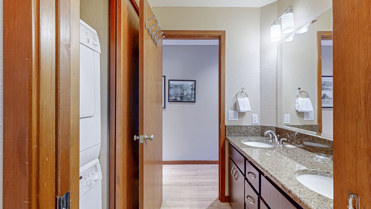 Photo of Bathroom in Chelan