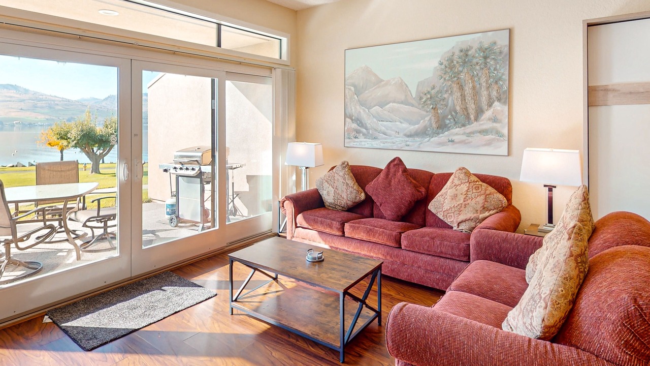 Photo of Livingroom in Chelan