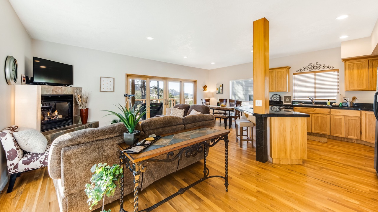 Photo of Livingroom in Agate Beach