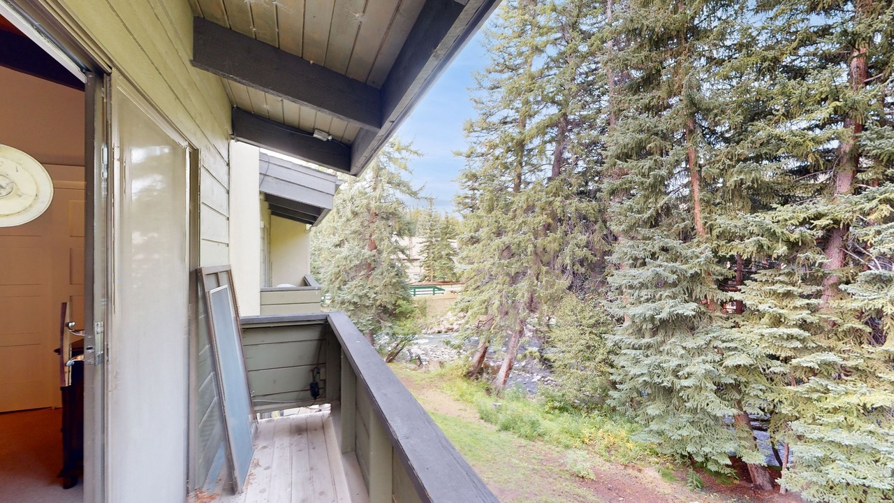 Photo of Patio Balcony in Vail