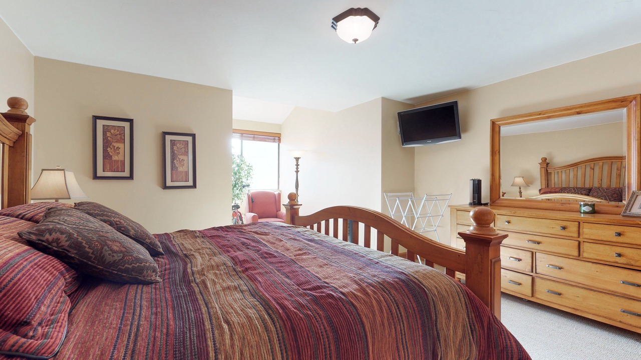 Photo of Bedroom in Copper Mountain Village
