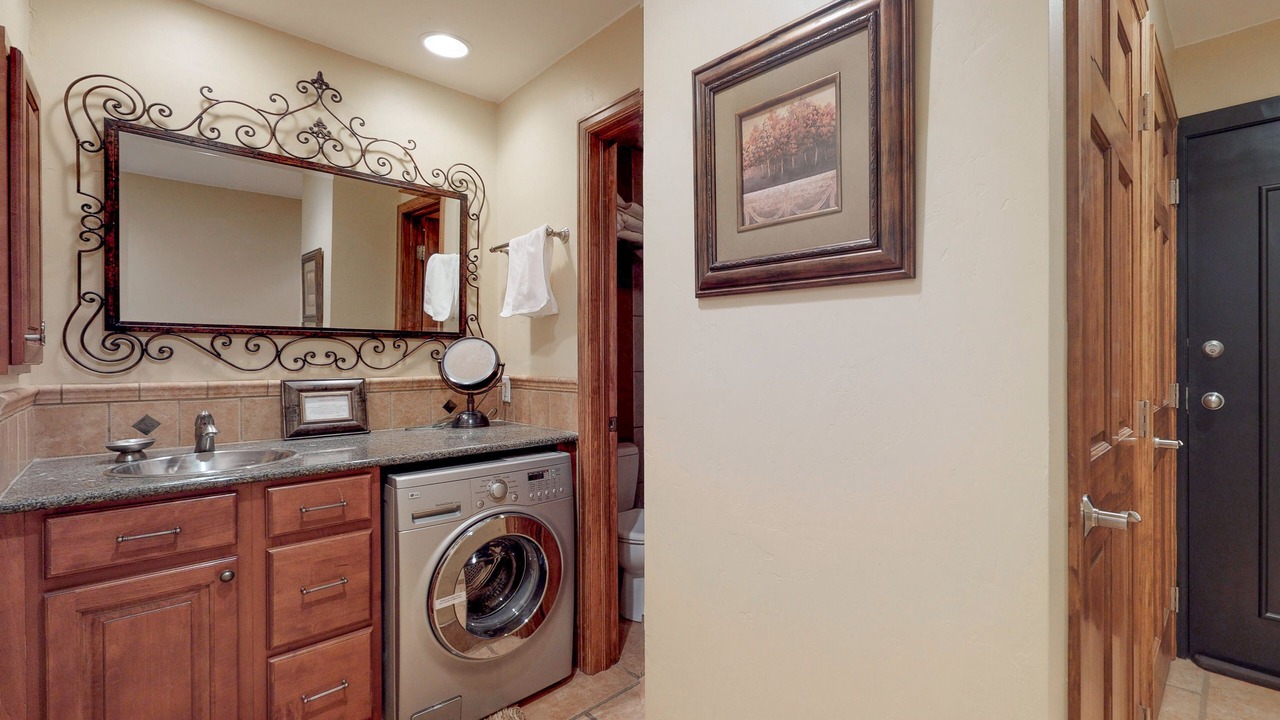 Photo of Bathroom in Copper Mountain Village