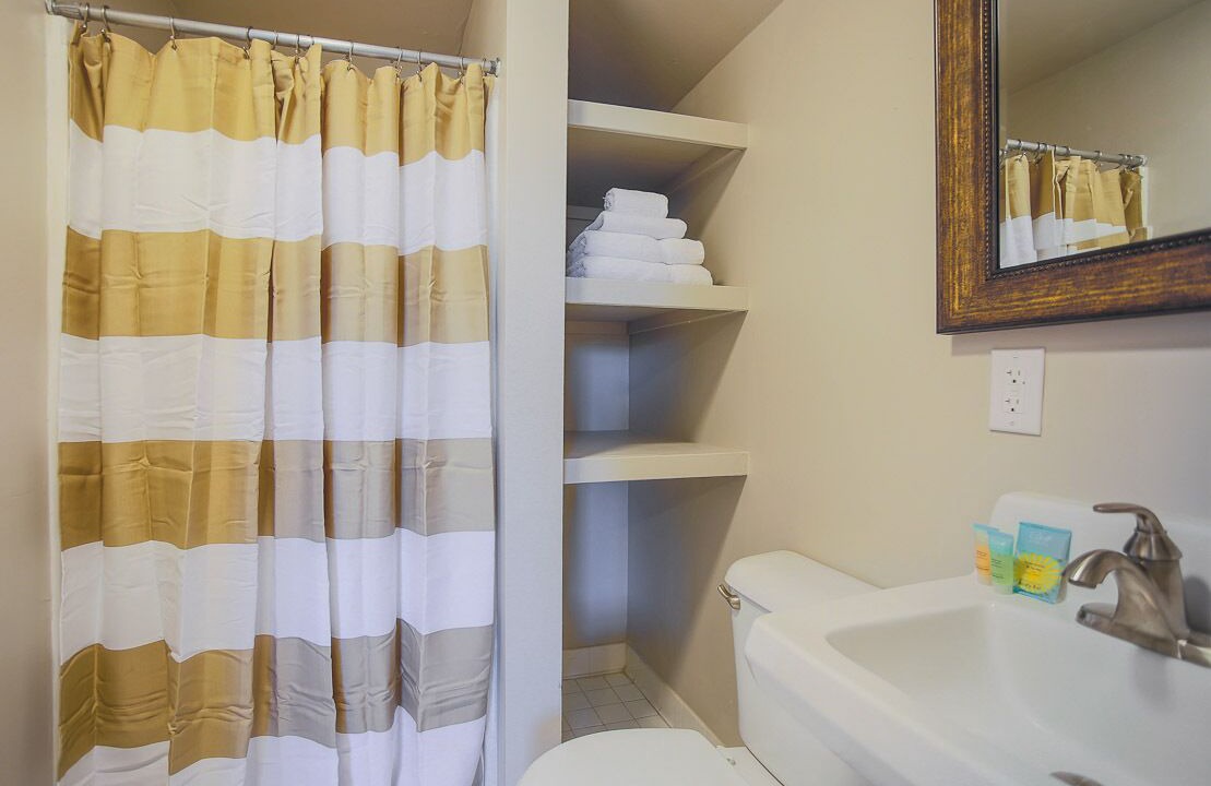 Photo of Bedroom in Historic District - North