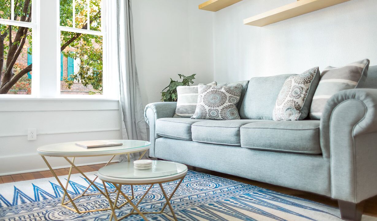 Photo of Livingroom in Historic District - North
