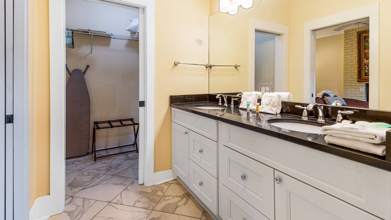 Photo of Bathroom in Historic District - North