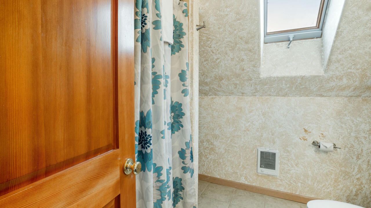 Photo of Bathroom in Rockaway Beach