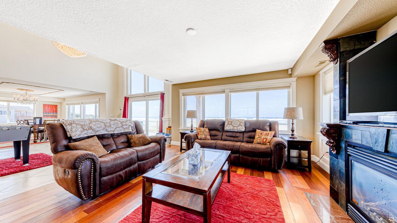 Photo of Livingroom in Rockaway Beach