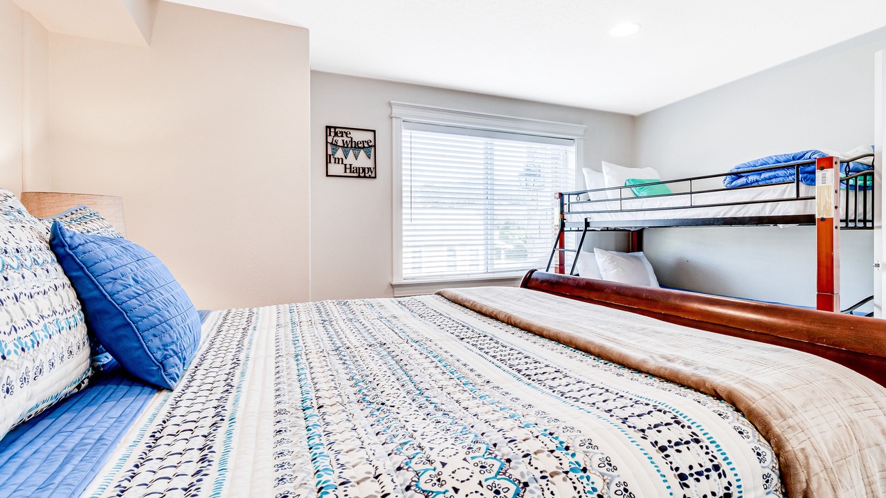 Photo of Bedroom in Rockaway Beach