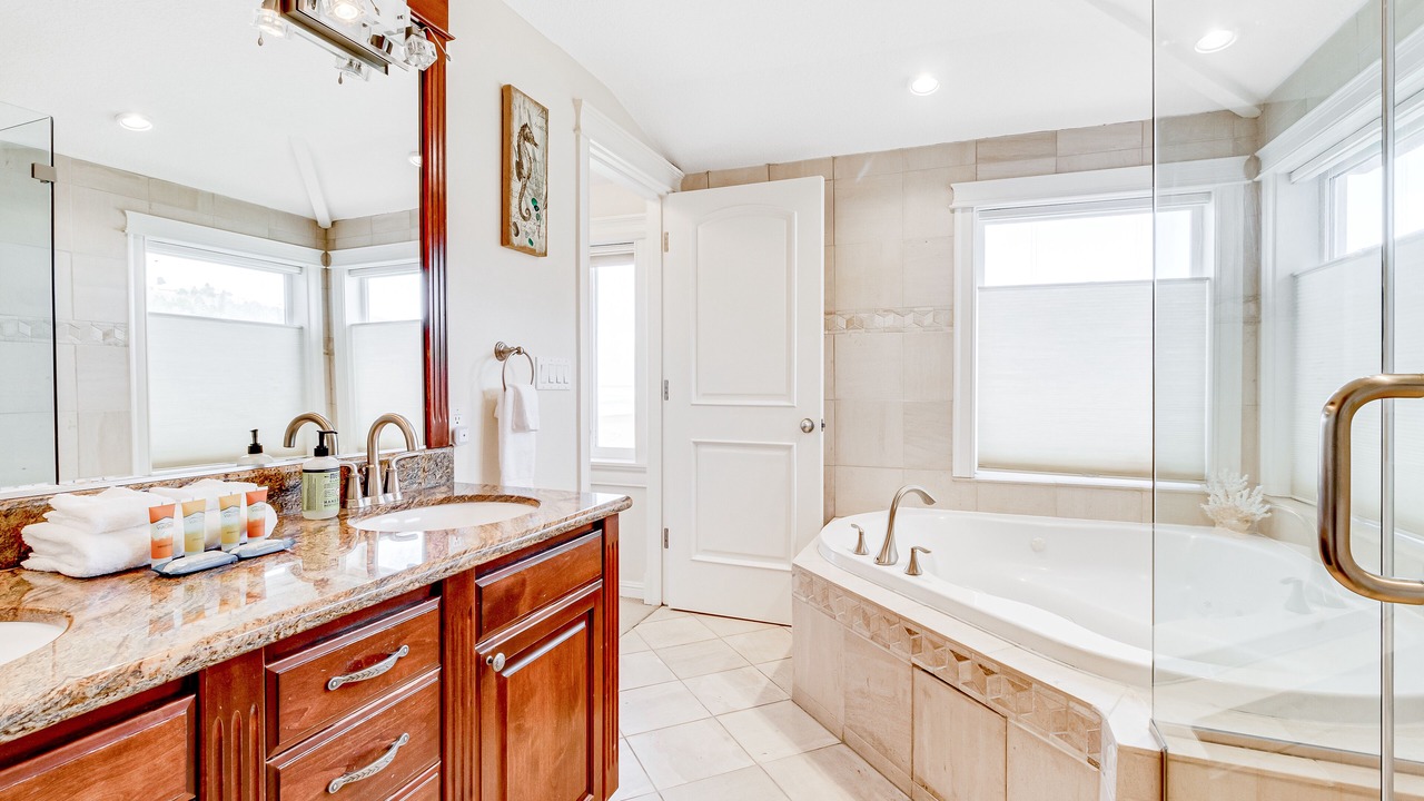 Photo of Bathroom in Rockaway Beach