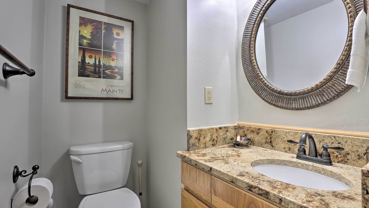 Photo of Bathroom in Frisco