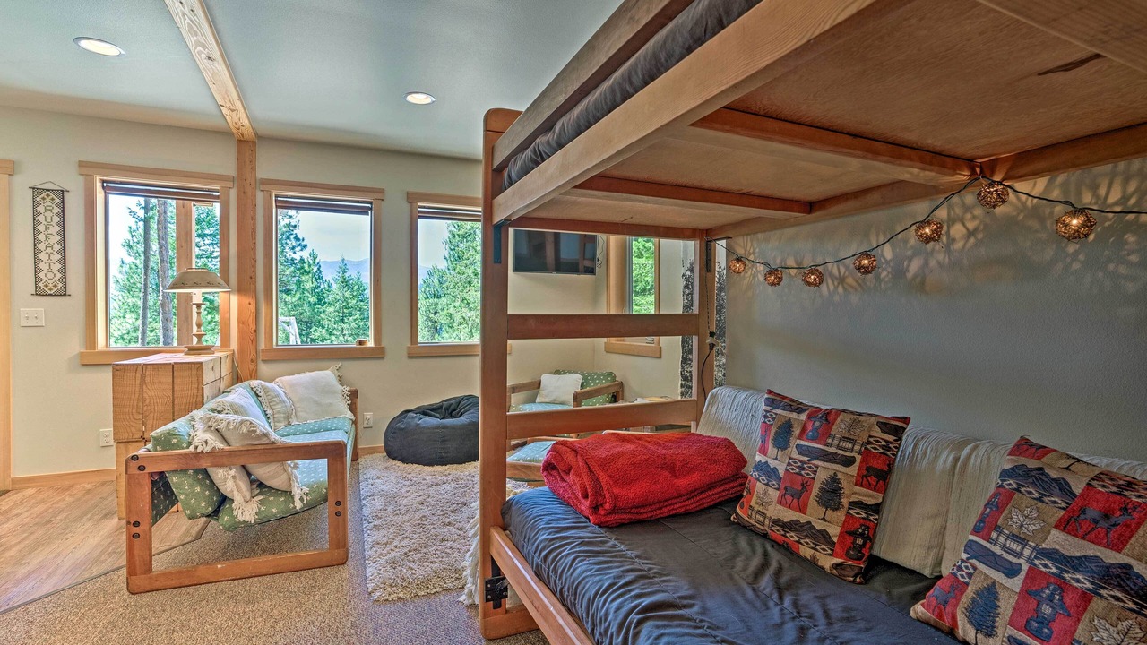 Photo of Livingroom in Leavenworth