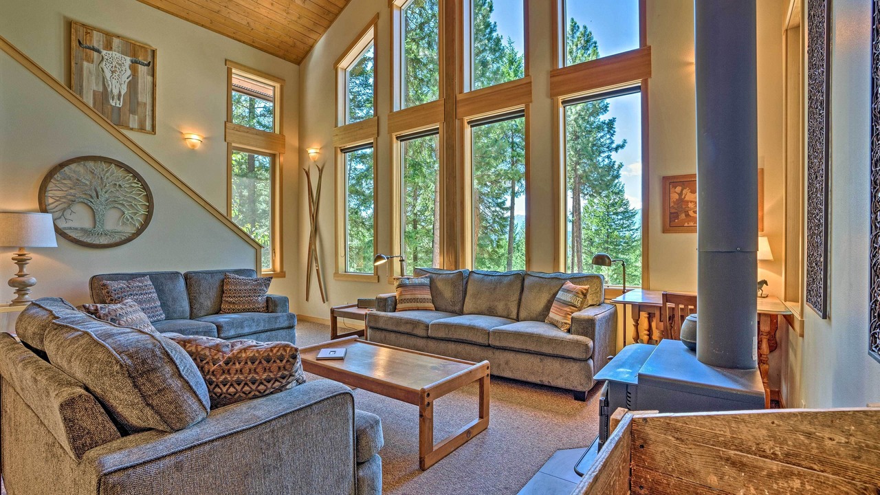 Photo of Livingroom in Leavenworth