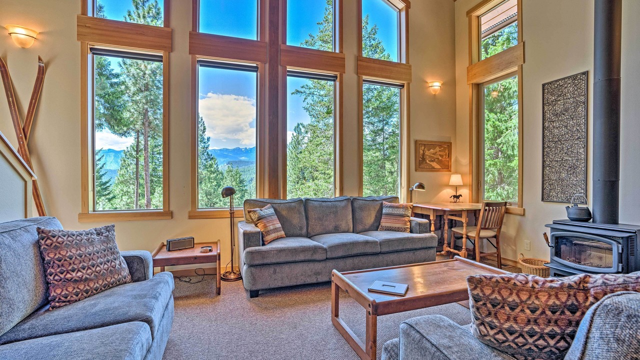 Photo of Bedroom in Leavenworth