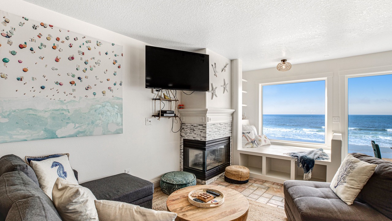 Photo of Livingroom in Rockaway Beach