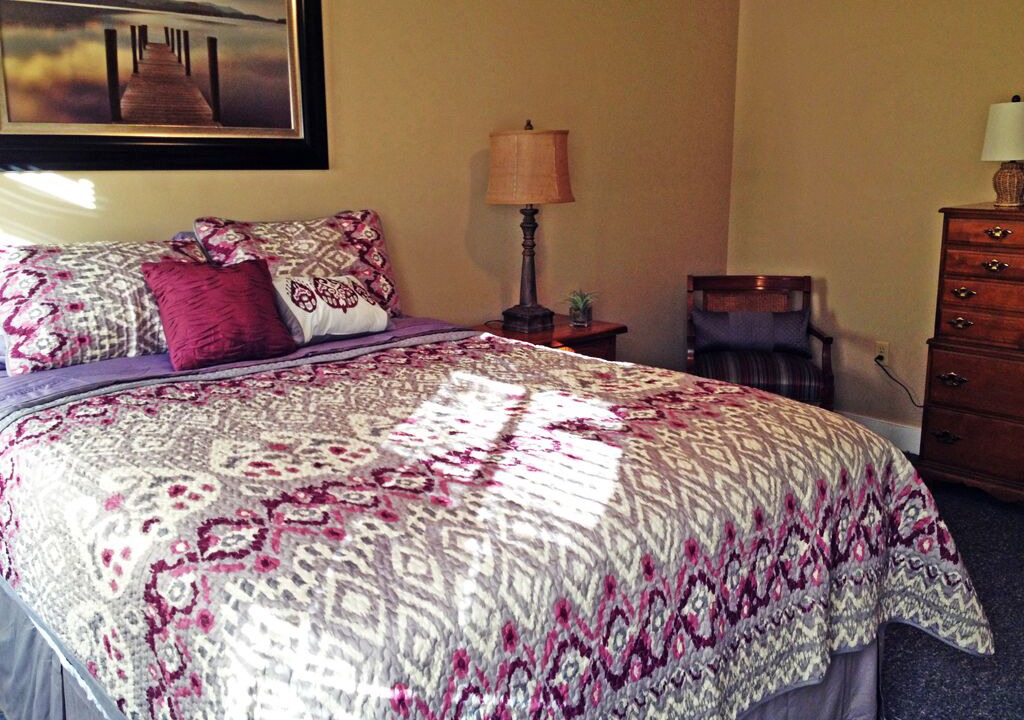 Photo of Bedroom in Adamstown