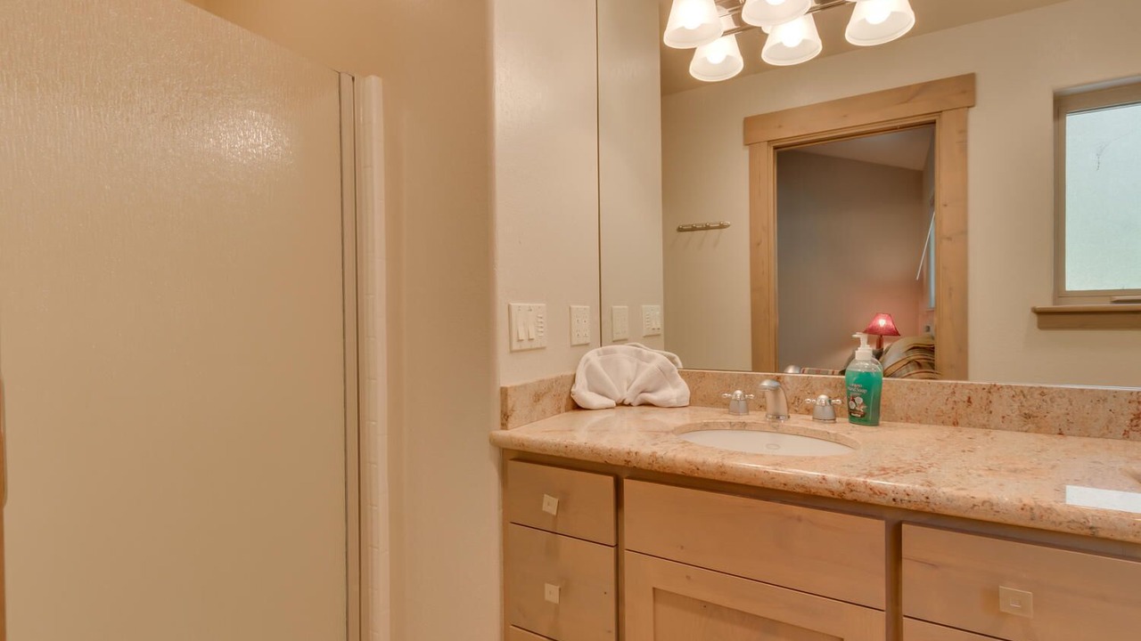 Photo of Bathroom in Lake Forest