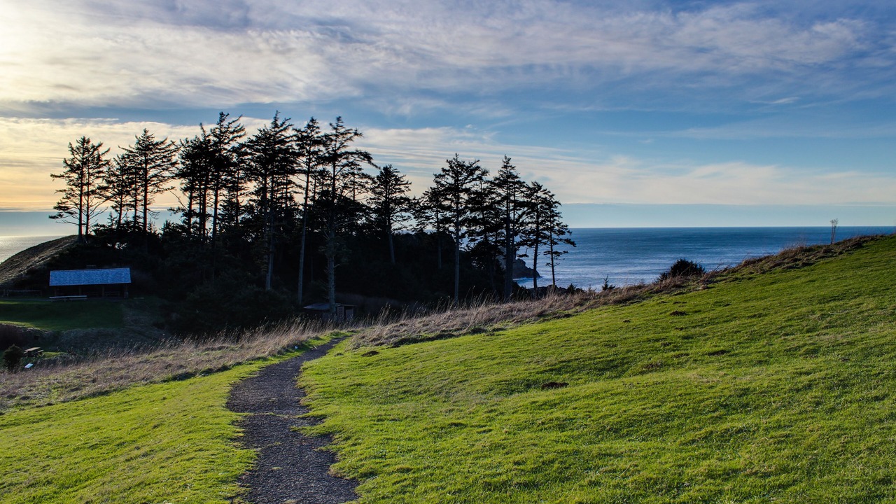 Photo of Others in Downtown Cannon Beach