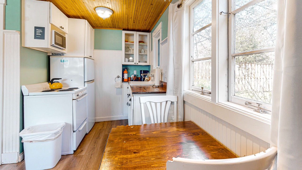 Photo of Kitchen in Downtown Cannon Beach