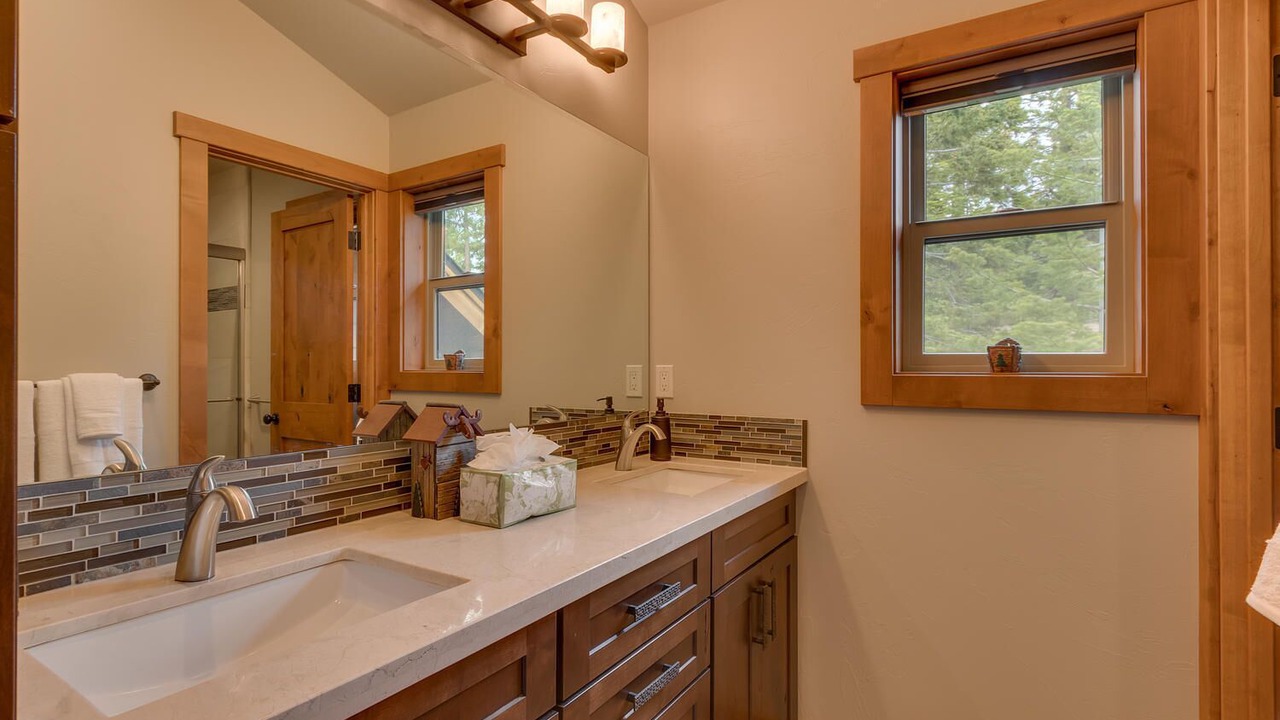 Photo of Bathroom in Lake Forest