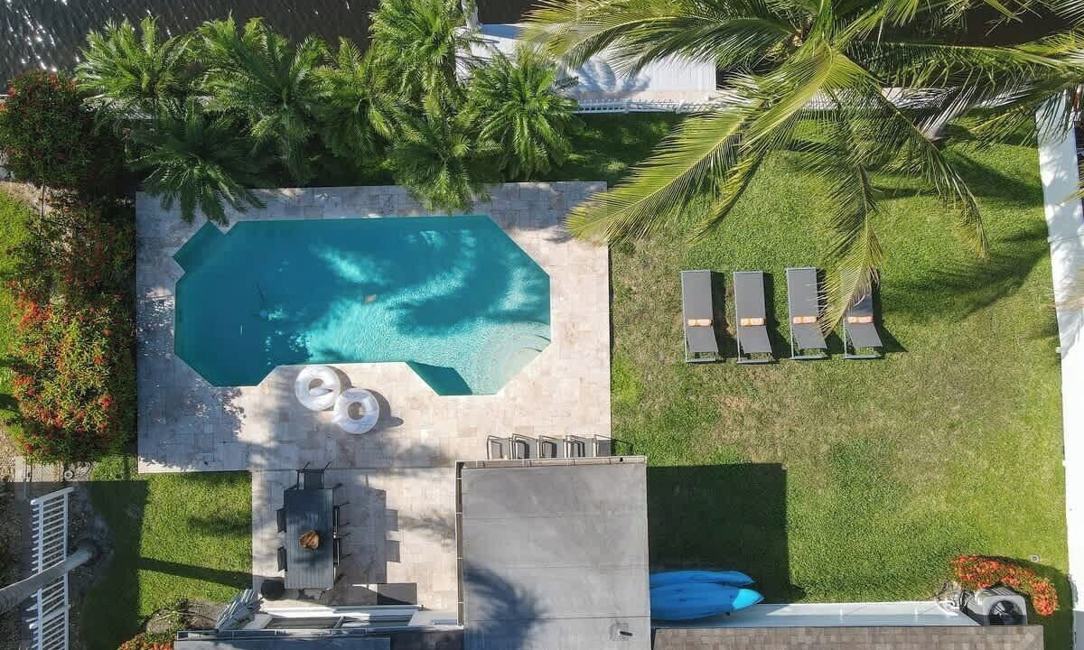 Photo of Outdoor in Garden Isles