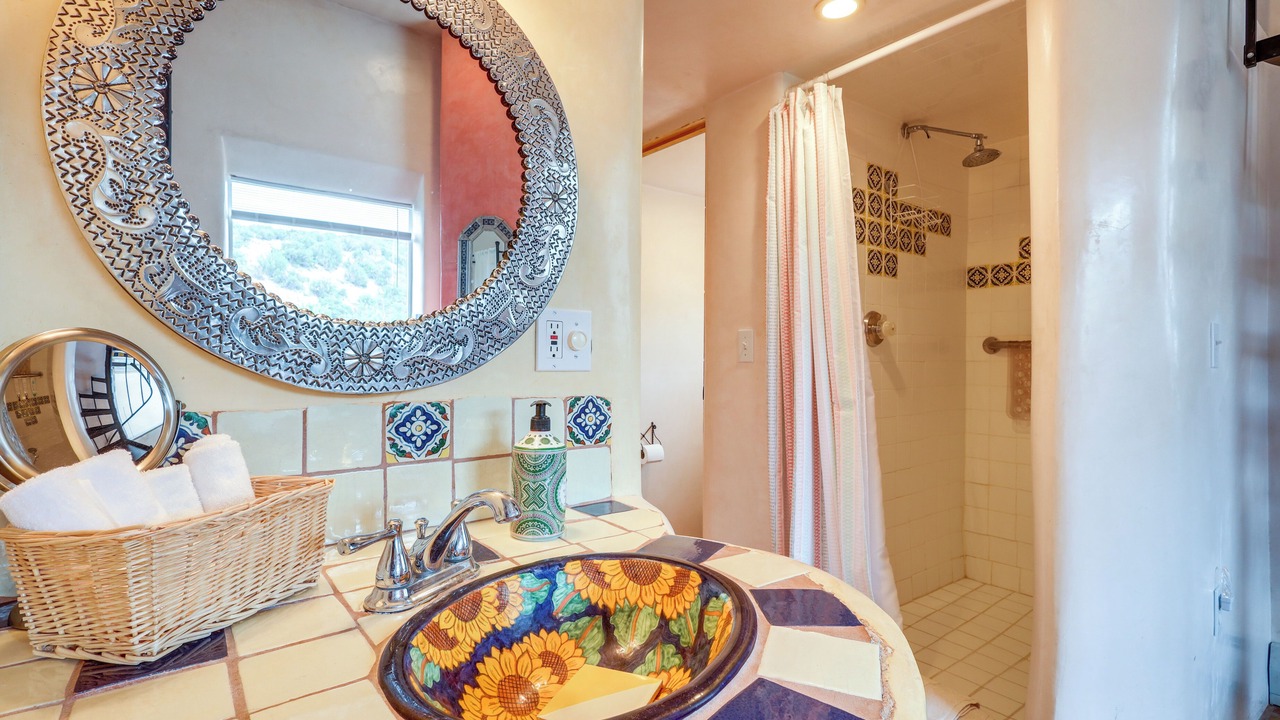 Photo of Bathroom in Cerrillos