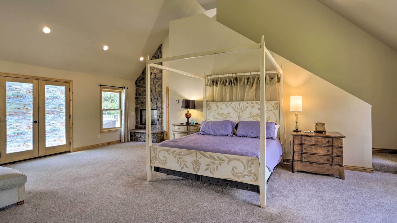 Photo of Livingroom in Fruita