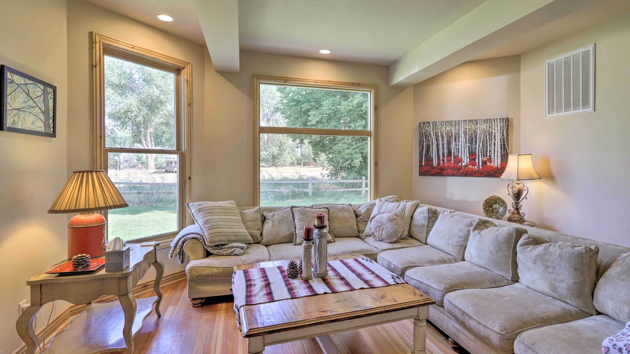 Photo of Livingroom in Fruita