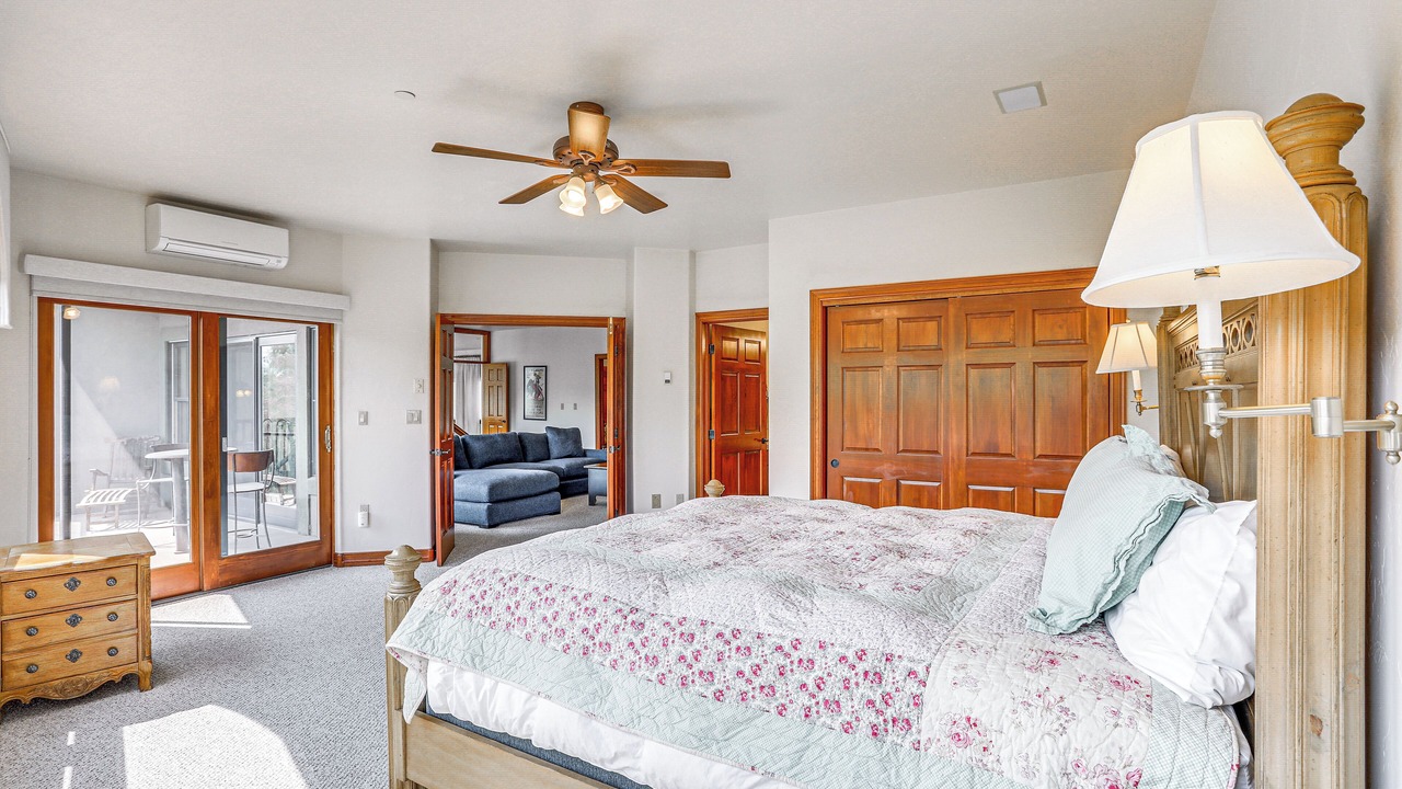 Photo of Bedroom in Edwards